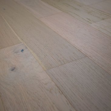 Clearance Waterproof Flooring Oak Parchment EKWR54L20WR 7/16 inch x 5 inch 22.6 sf/ctn
