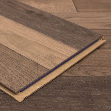 Clearance Laminate Bishop Manor Oak 7 mm Thick x 7-2/3 in Wide x 50-5/8 in Length 24.17 sf/ctn