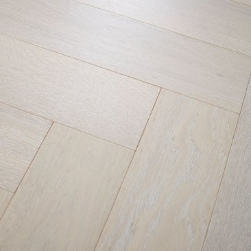 Artisano Pattern Plank 12750 4 3/4 x 1/2 18.6 sf/ctn